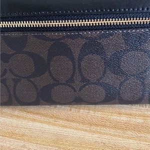 New brown Coach wallet with Tags